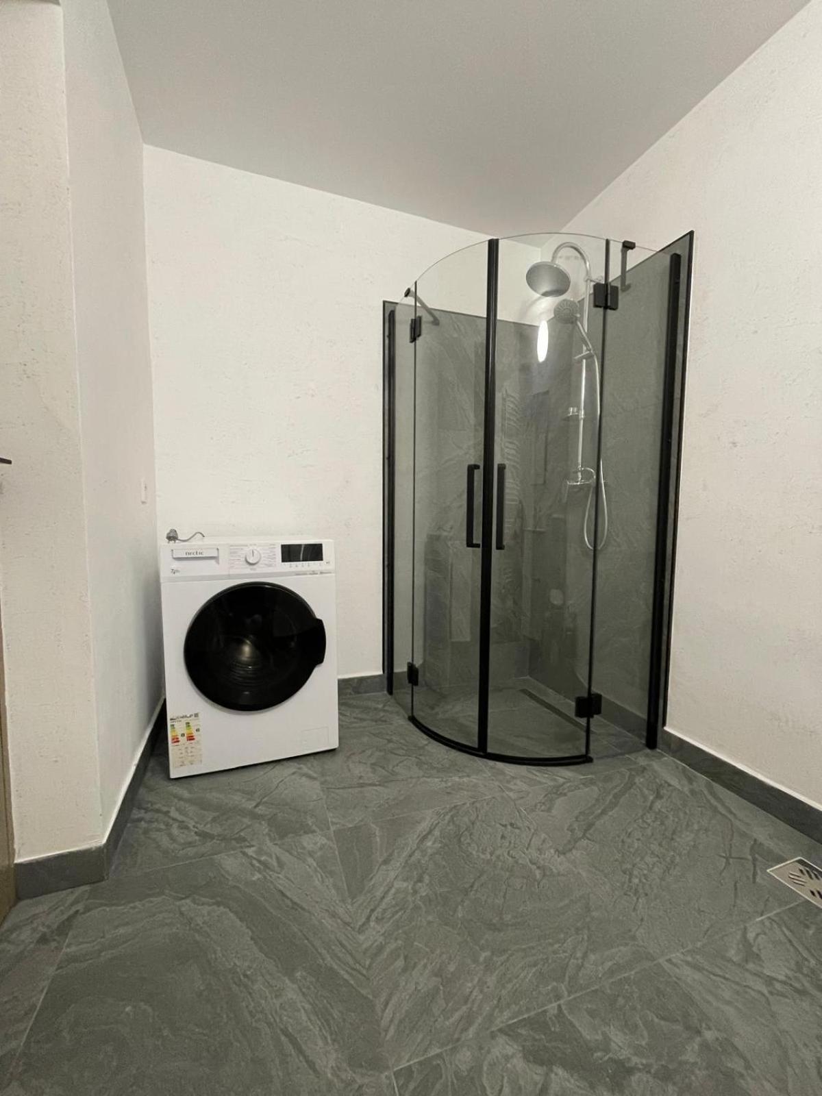 Вилла Aminah House Констанца Экстерьер фото